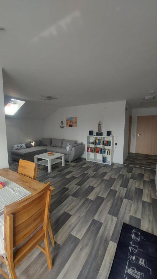 Ferienwohnung Krabbe Im Haus-Нойхарлингерзийл Екстериор снимка